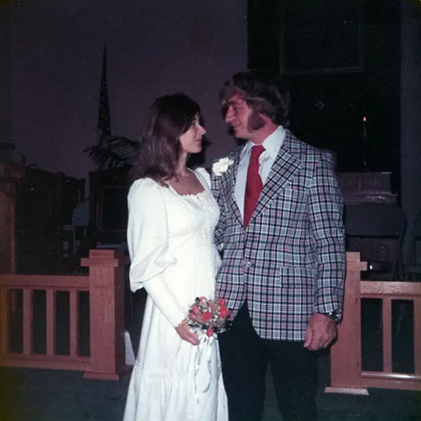 Vintage Photos of Weddings from the 1970s