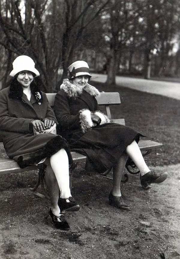 Flappers Vintage Photos
