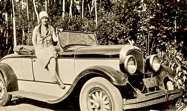 Flappers Vintage Photos
