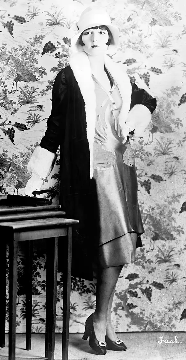 Flappers Vintage Photos