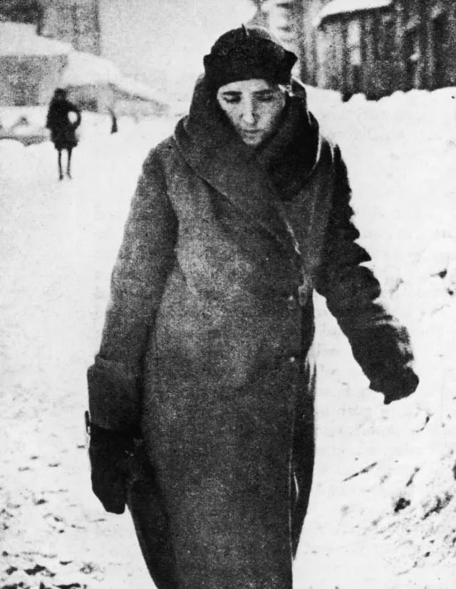 Women Behind the Worst Men in History