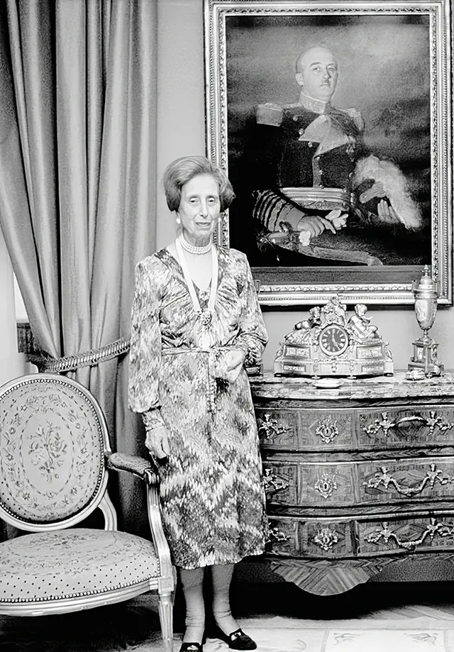 Women Behind the Worst Men in History