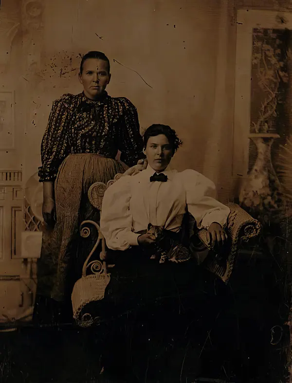 Adorable Photos of People and Their Cats from the early 20th century