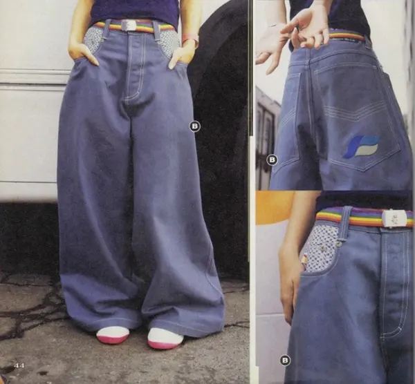 Wide-Leg Baggy Jeans of the 1990s Photos 