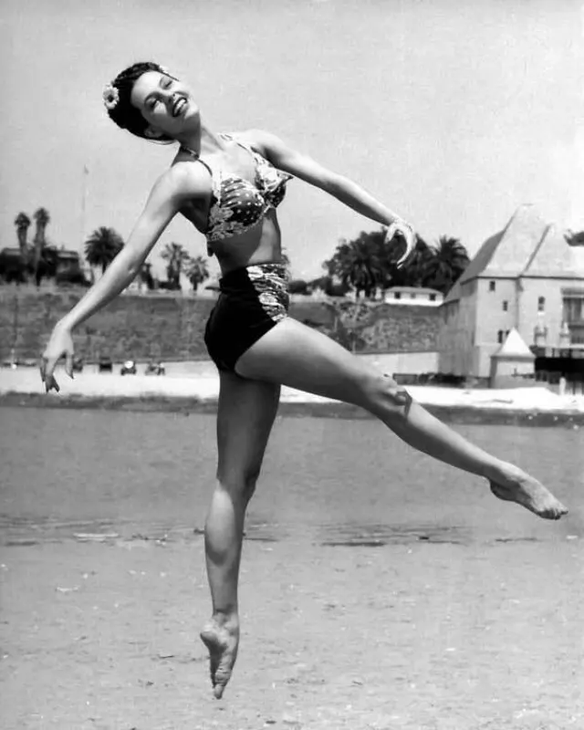 Young Cyd Charisse Photos