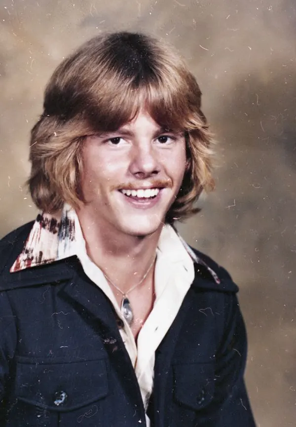 1970s Men’s Hairstyles Through Vintage Studio Portraits