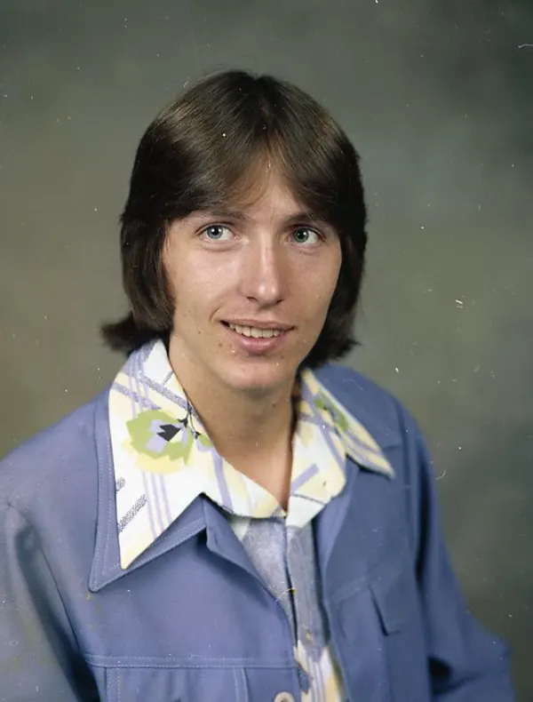 1970s Men’s Hairstyles Through Vintage Studio Portraits