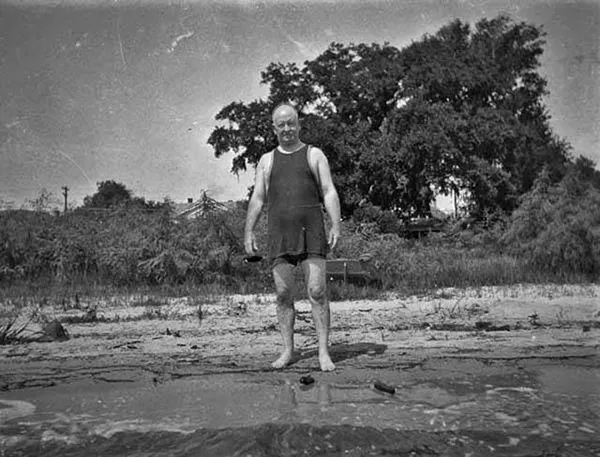 Vintage Photos of Early 1900s Swimwear Styles