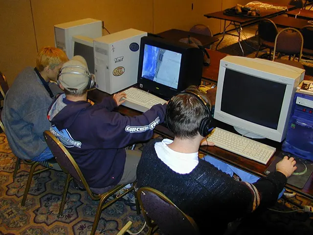 LAN parties 2000s old photos