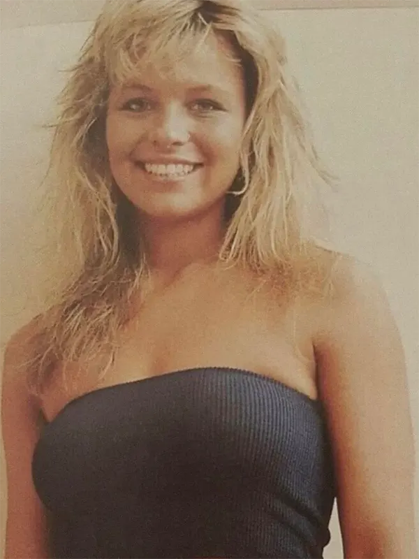 Photos of Young Pamela Anderson