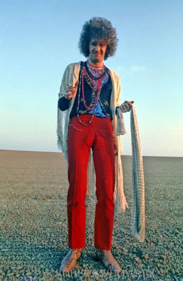 Rock Stars in Tight Pants: Photos of Legends Who Took “Too Tight” to the Next Level