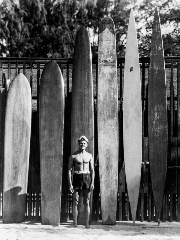 Vintage Photos of People Surfing