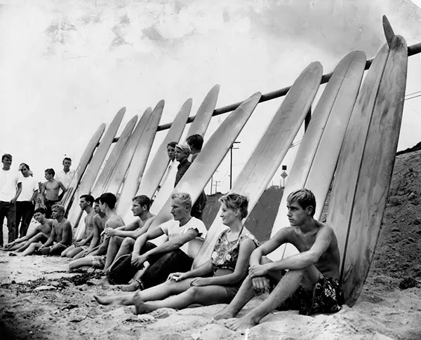 Vintage Photos of People Surfing