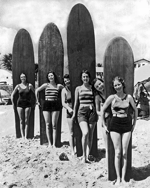 Vintage Photos of People Surfing