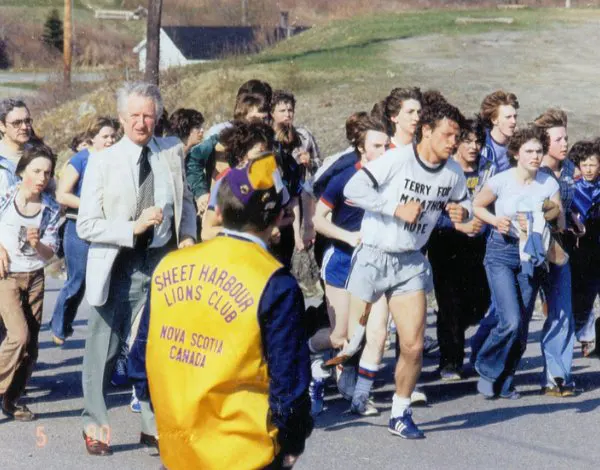 Terry Fox Life Thorough Old Photos