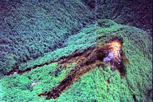 Photos from Japan Airlines Flight 123