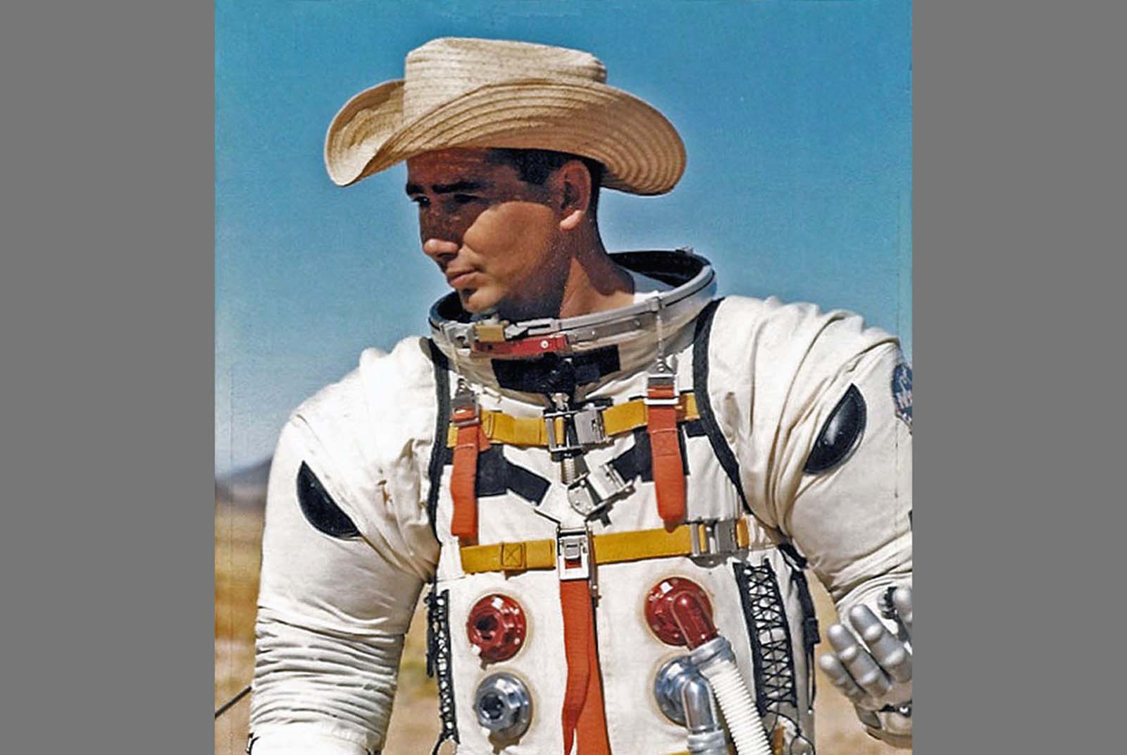 The USGS geologist Joe O'Connor wears an early version of the Apollo spacesuit during testing in the fall of 1965, at Apollo mesa dike in the Hopi Buttes volcanic field in Arizona.