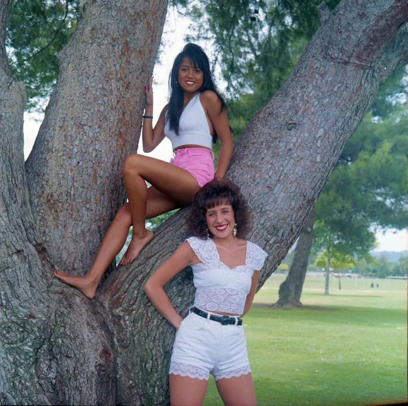 Girl Teen Fashion of 1990s