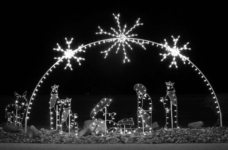 Christmas Nostalgia: Vintage Photos From the 1940s and 1950s That Will Make You Feel Warm