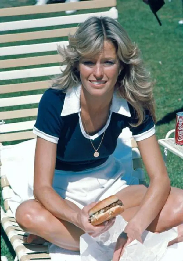 Young Farrah Fawcett Photos