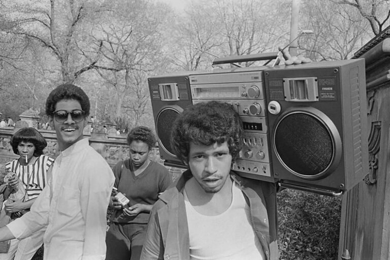Life Before Earphones: The 1980s Boombox Craze in Vintage New York City Photos