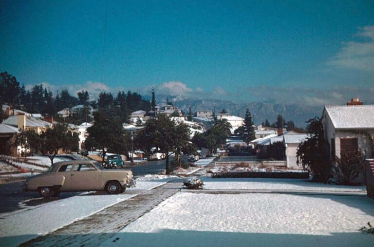 Los Angeles Snowfall of 1949: Rare Historical Photos Show LA Blanketed by Snow
