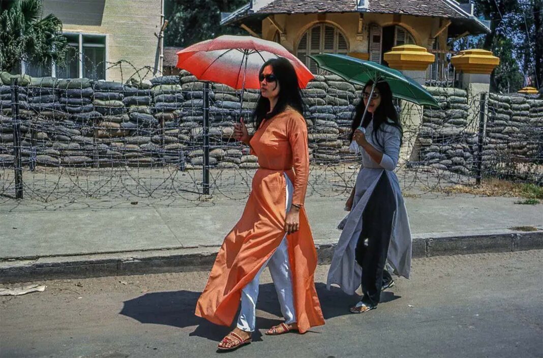 Stunning Color Photos of Vietnam’s My Tho Captured by An American Soldier, 1969