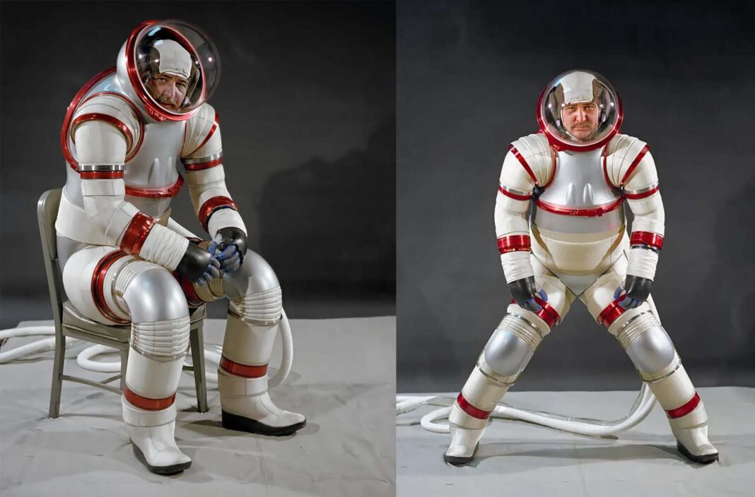 These photos show the NASA’s innovative AX-3 spacesuit, 1970s