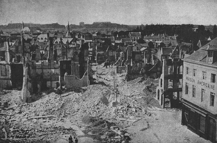 These photos show the destruction of the Belgian city of Leuven in the aftermath of the German Army reprisal, 1914