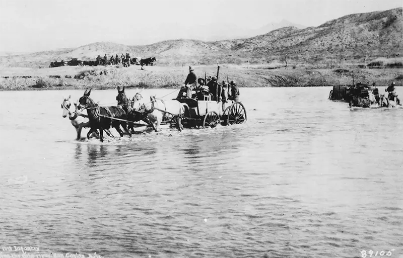 American Frontier Old Photos