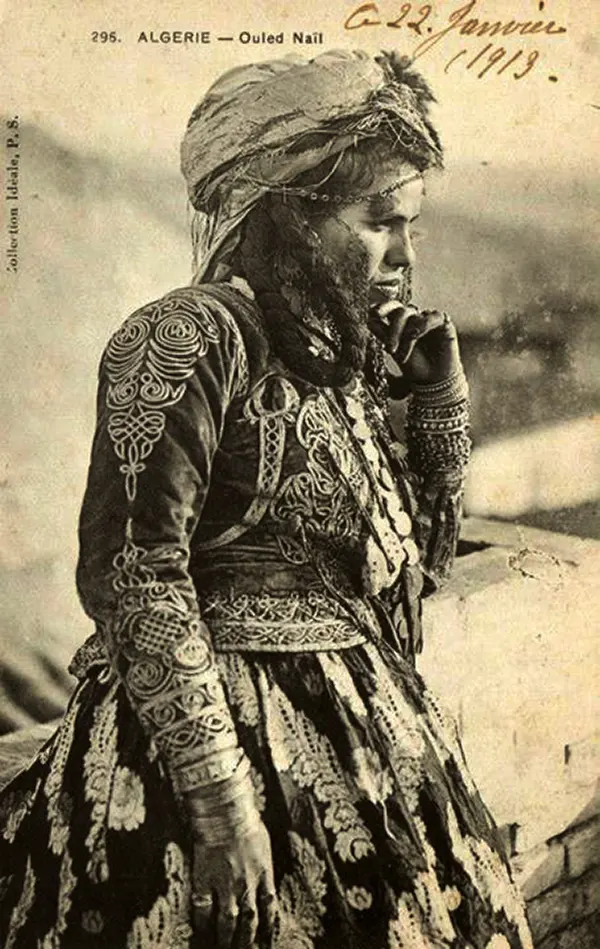 The Ouled Naïl Women Dancers Photos