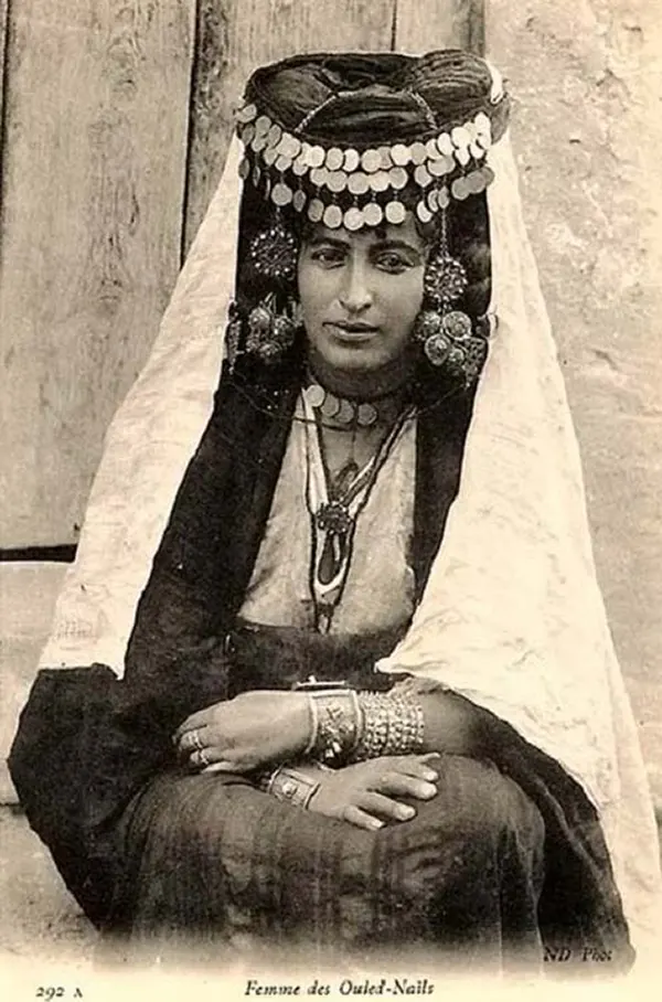The Ouled Naïl Women Dancers Photos