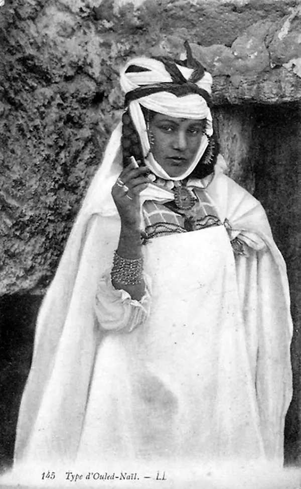 The Ouled Naïl Women Dancers Photos