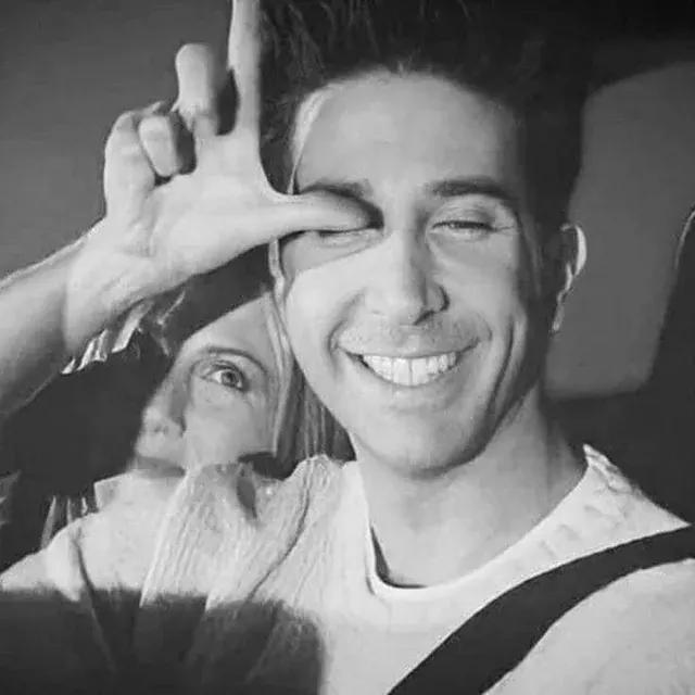 Friends TV Show Behind the Scenes Photos