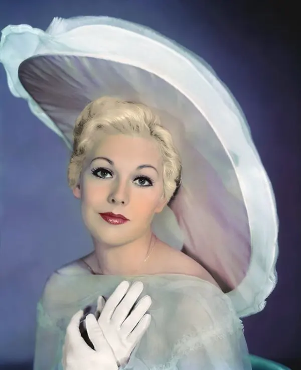 Young Kim Novak Photos