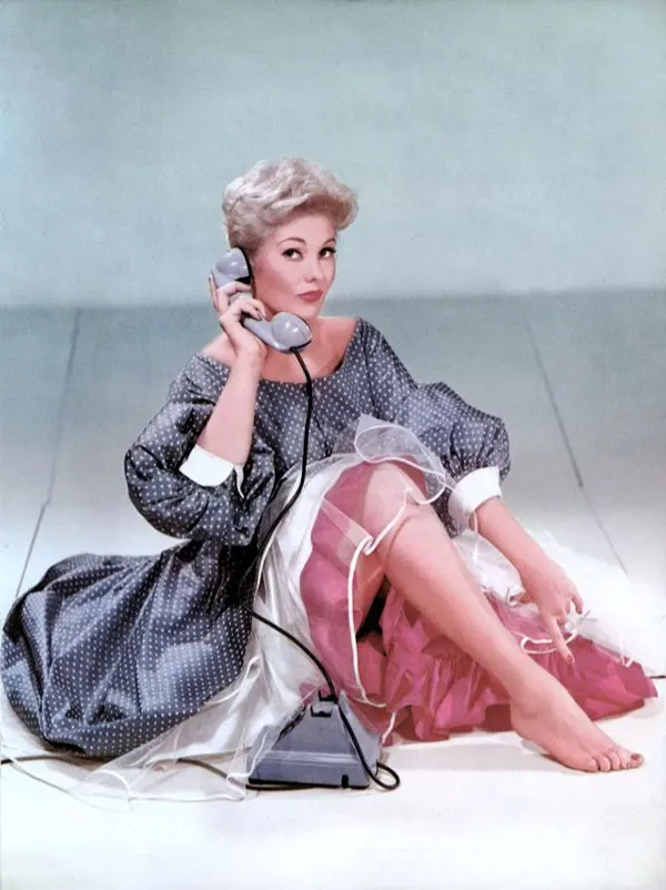 Young Kim Novak Photos