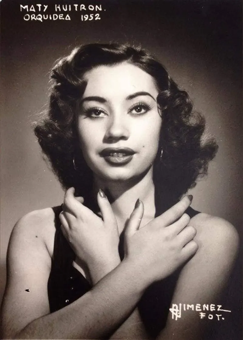 Maty Huitron social experiment walk in the street photos