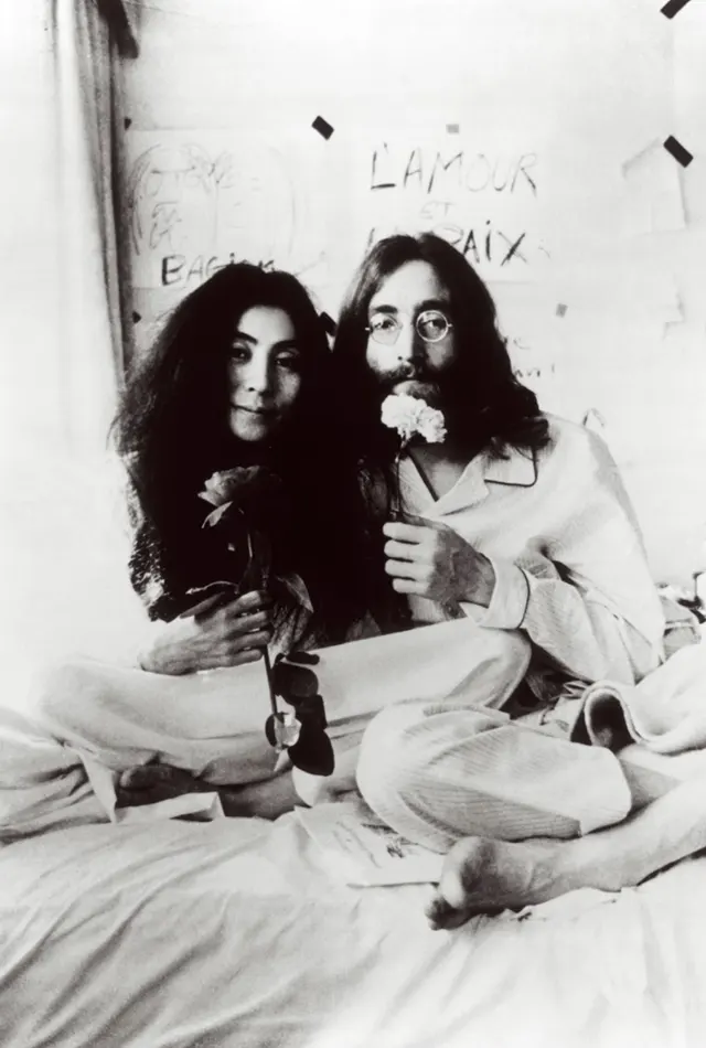 John Lennon and Yoko Ono’s Protest Bed-in Protest