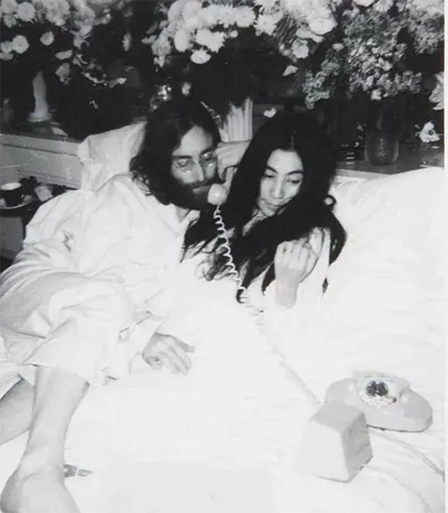 John Lennon and Yoko Ono’s Protest Bed-in Protest