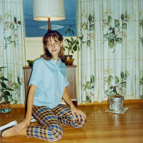 Teenage girls fashion from the 1960s