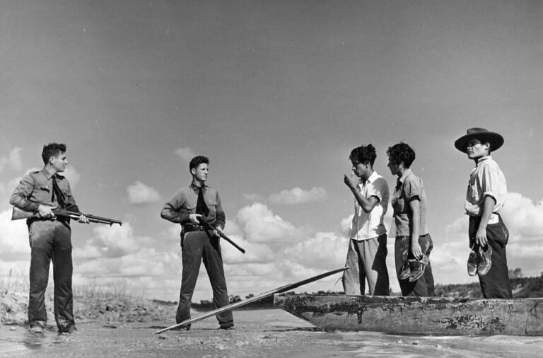 Immigration Raids of the 1930s: Stark Photos from the Mexican Repatriation
