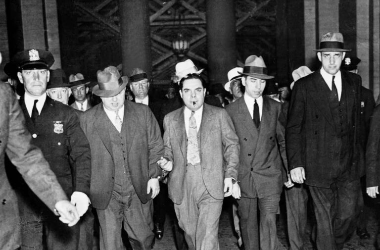 When Gangsters Ruled America: Historical Photos From the Mob’s Heyday