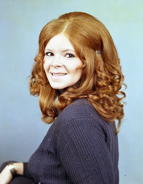 Studio Portraits of Couples and Families From the 1960s