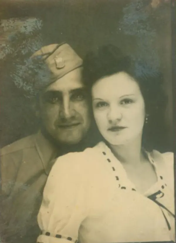 Vintage Photobooth Portraits Capture Intimate Moments Between 1950s Couples