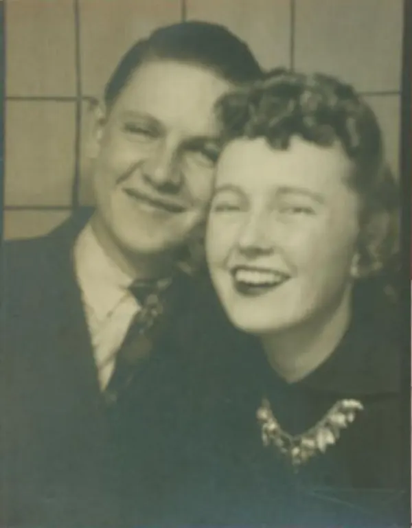 Vintage Photobooth Portraits Capture Intimate Moments Between 1950s Couples