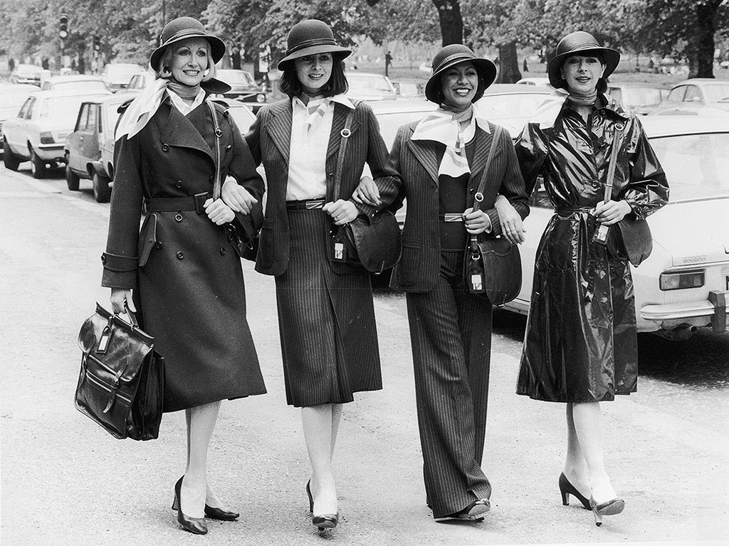 Vintage Photos Show the Stunning Evolution of Flight Attendant Uniforms from the 1930s to 1970s