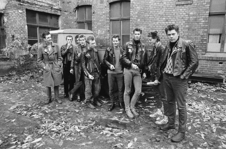 Rare Photos Reveal the Underground Punk Scene in 1980s Communist East Germany