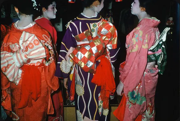 Color Photos of Hawaii 