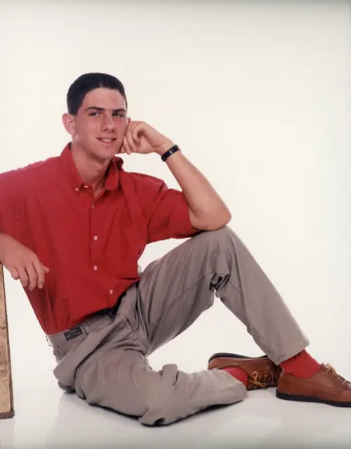 tudio Portraits Show Exactly How Young Men Dressed in the Early 1990s