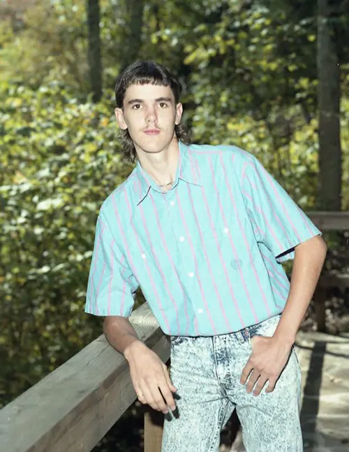 tudio Portraits Show Exactly How Young Men Dressed in the Early 1990s